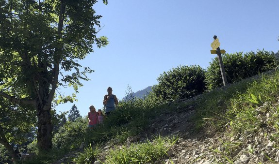 csm_2Familienwanderung_um-den-See-RH_cdf3e48a42.jpg