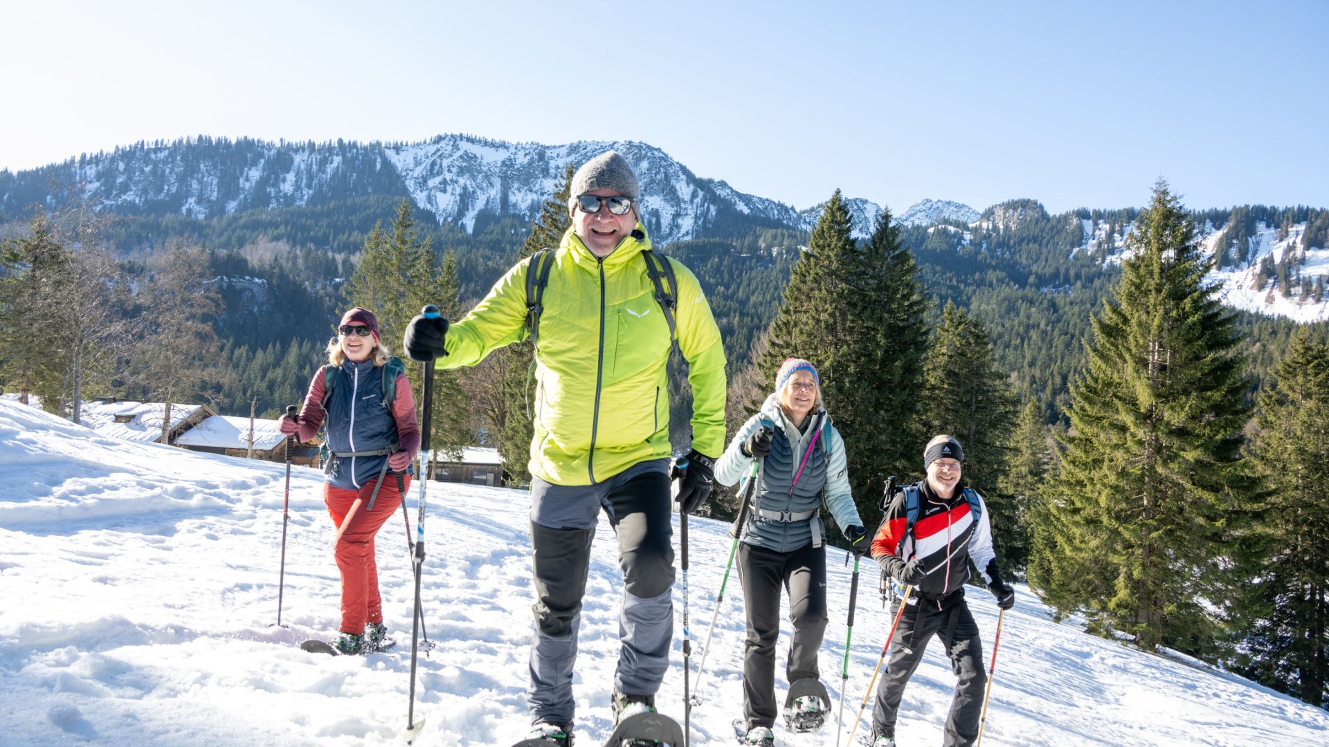 Schneeschuhwandern Rottach-Egern, © ©Der Tegernsee, Thomas Plettenberg Schneeschuhwandern Rottach-Egern, © ©Der Tegernsee, Thomas Plettenberg