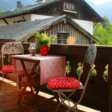 https://d1pgrp37iul3tg.cloudfront.net/objekt_pics/obj_full_31944_012.jpg, © im-web.de/ Tourist-Information Kreuth