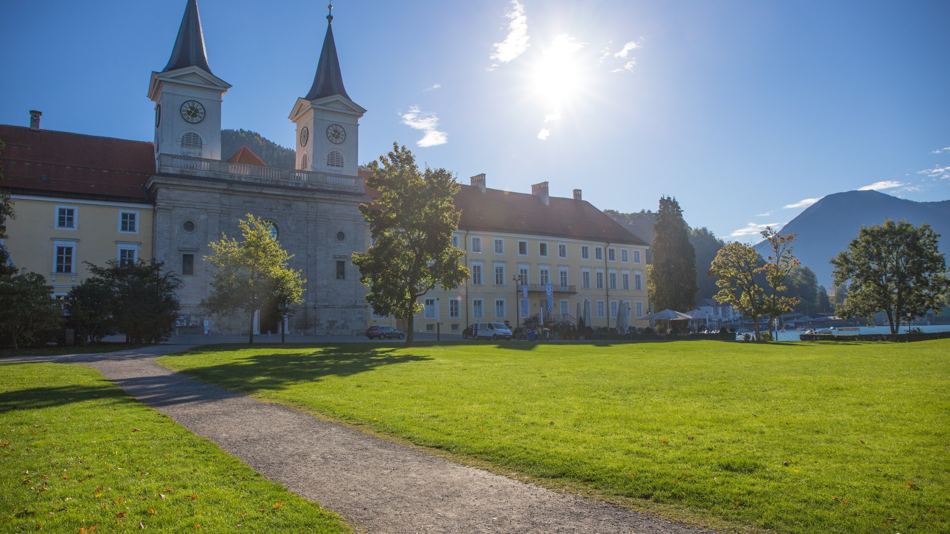 Klosterkirche Tegernsee, © Der Tegernsee, Christoph Schempershofe, © @ Der Tegernsee