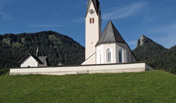 Kirche St. Leonhard Kreuth, © Gemeinde Kreuth - Hörth