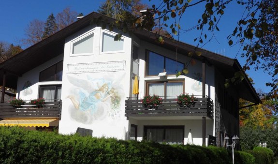 Ferienwohnung Nr. 8 in der Anlage Dr. Gaertner, &copy; im-web.de/ Ferienwohnungen Tegernsee