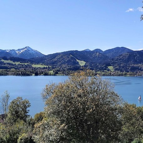 Blick auf den See in Richtung Bad Wiessee, © im-web.de/ Tourist-Information Gmund am Tegernsee