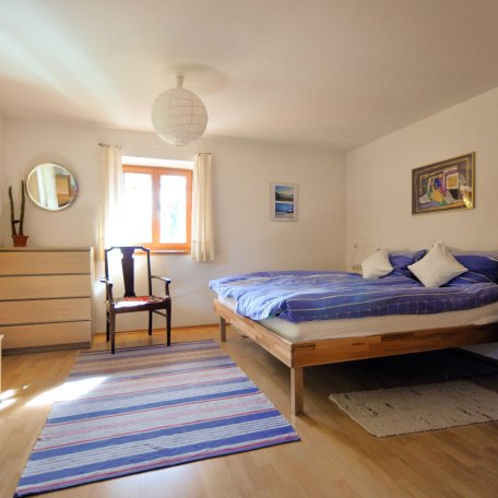 Schlafzimmer Doppelbett, © im-web.de/ Tourist-Information Gmund am Tegernsee