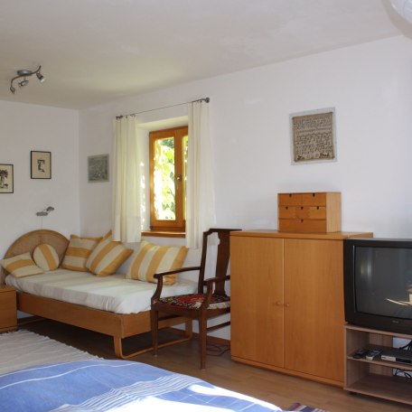 Schlafzimmer Zusatzbett, © im-web.de/ Tourist-Information Gmund am Tegernsee