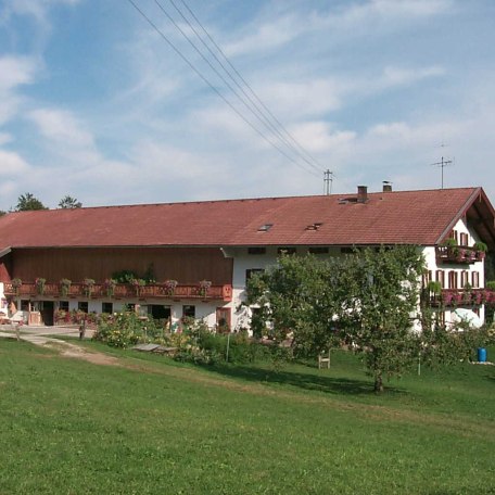 https://d1pgrp37iul3tg.cloudfront.net/objekt_pics/obj_full_32242_003.jpg, © im-web.de/ Tourist-Information Gmund am Tegernsee