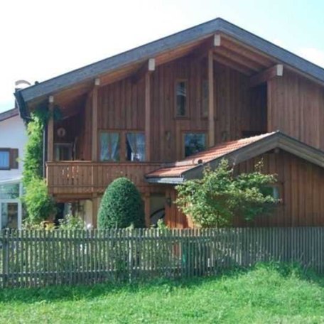 Außenansicht, © im-web.de/ Gäste-Information Schliersee in der vitalwelt schliersee