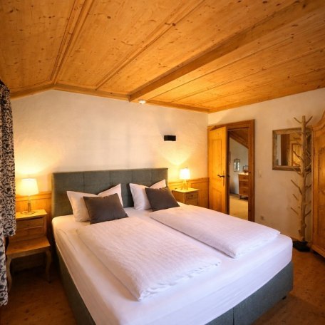 Schlafzimmer 2, &copy; im-web.de/ Kur- und Tourist-Info Bayrischzell