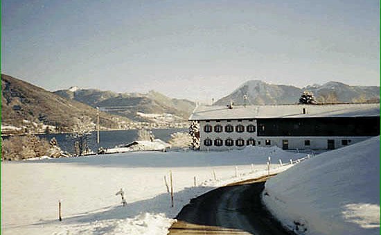 Blick auf den Oberreiterhof im Winter, &copy; im-web.de/ Tourist-Information Bad Wiessee
