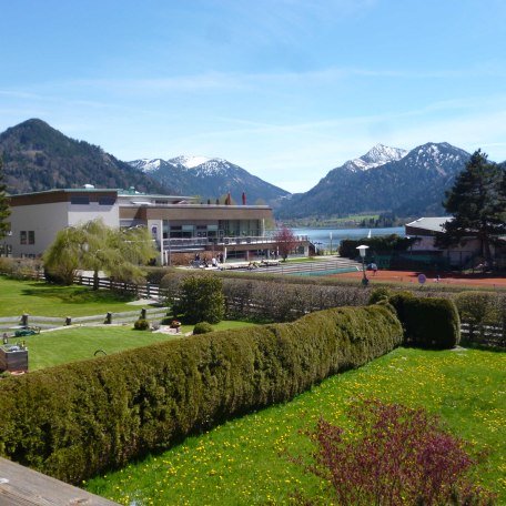 Ausblick von den Ferienwohnungen zum Schliersee und die umliegenden Berge, © im-web.de/ Gäste-Information Schliersee in der vitalwelt schliersee