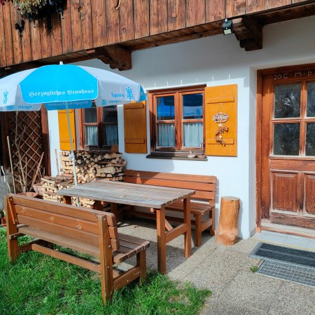 Zugang mit Terrasse., © im-web.de/ Gemeinde Warngau