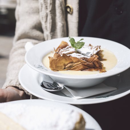 277_restaurant_f9a6080_lay 277_restaurant_f9a6080_lay