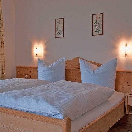 G&auml;stehaus H&ouml;pfl - Winterm&auml;rchen in ruhiger und sonniger Lage am Fusse des Wallbergs, &copy; GERLIND SCHIELE PHOTOGRAPHY TEGERNSEE