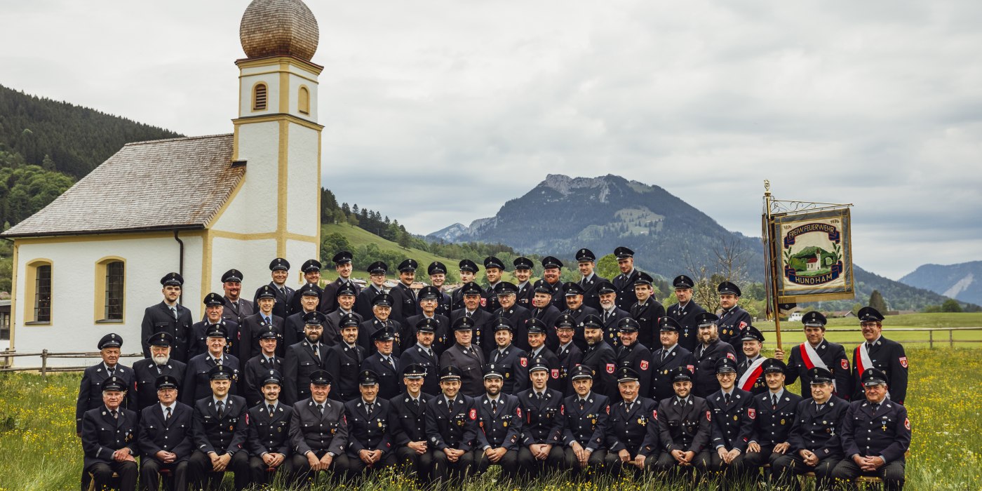 Feruwehr Hundham gruppenfoto kapelle