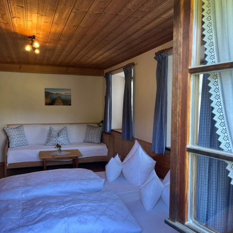 https://images.bs.ds-srv.net/objekt_pics/obj_full_32589_020.jpg, &copy; im-web.de/ Tourist-Information Gmund am Tegernsee