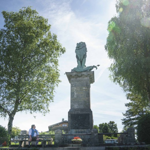 Waakirchen Löwendenkmal, © Dietmar Denger