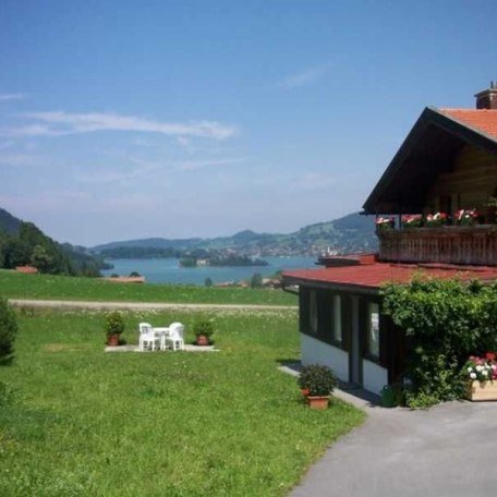 Mit Blick zum See, © im-web.de/ Gäste-Information Schliersee in der vitalwelt schliersee