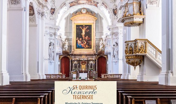 Kirche mit Schriftzug