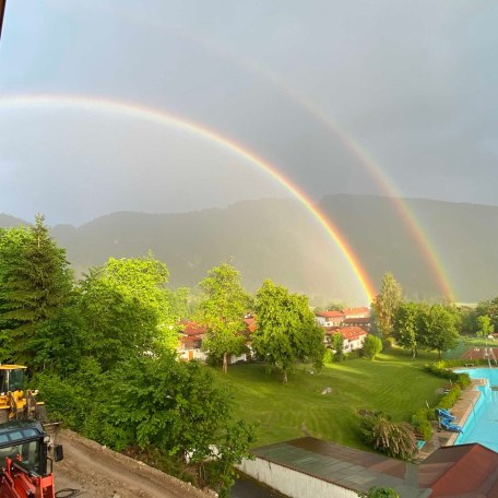 spektakulärer Regenbogen über Bayrischzell, © im-web.de/ Tourist-Information Bayrischzell