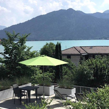 Ausblick von der eigenen Terrasse auf den See, © Palazzo Exclusiv Appartment