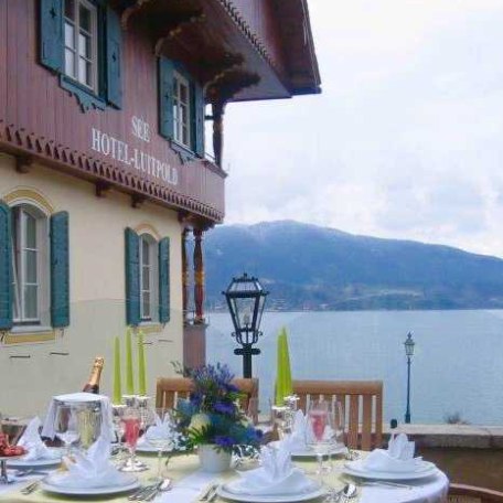 https://d1pgrp37iul3tg.cloudfront.net/objekt_pics/obj_full_32988_008.jpg, &copy; im-web.de/ Tourist Information Tegernsee