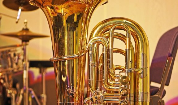 tuba tuba