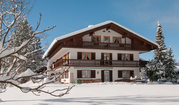 G&auml;stehaus H&ouml;pfl - Winterm&auml;rchen in ruhiger und sonniger Lage am Fusse des Wallbergs, &copy; GERLIND SCHIELE PHOTOGRAPHY TEGERNSEE