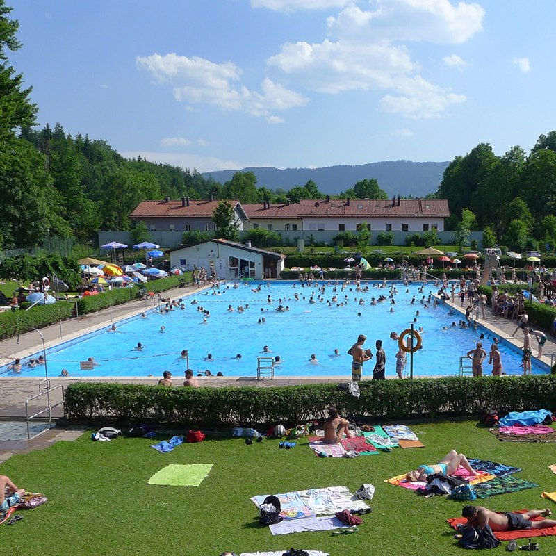 Mb_Warmbad_4&copy;StadtMiesbach