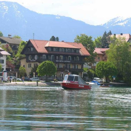 https://d1pgrp37iul3tg.cloudfront.net/objekt_pics/obj_full_32988_017.jpg, &copy; im-web.de/ Tourist Information Tegernsee