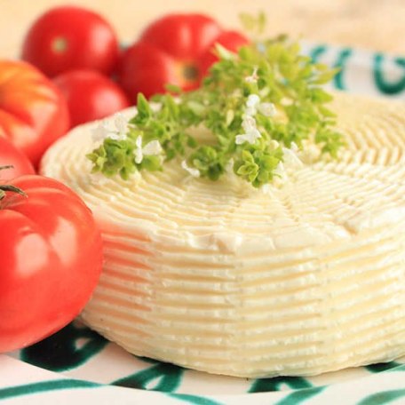 selbstgemachter Käse, © im-web.de/ Gäste-Information Schliersee in der vitalwelt schliersee