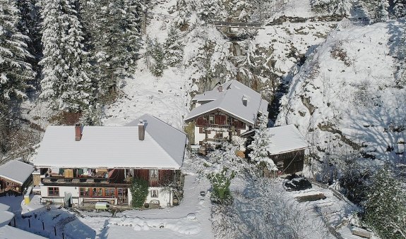 Die Tannerm&uuml;hle im Winter, &copy; TypoMedia
