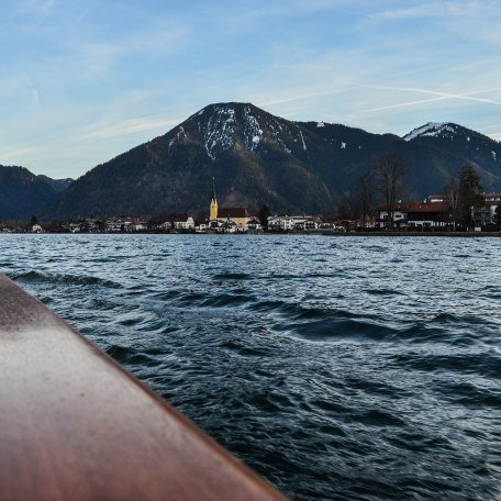 Tegernsee Schiff Winter, © Florian Liebenstein