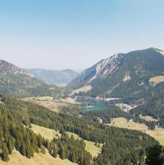 Blick vom Stolzenberg auf den Spitzingsee, © Unbekannt