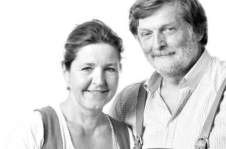 Gastgeber Kaspar und Therese Hirtreiter, © im-web.de/ Gäste-Information Schliersee in der vitalwelt schliersee