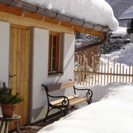 Nebenbebäude im Winter, © im-web.de/ Tourist-Information Rottach-Egern