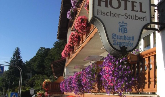 Außenansicht, © im-web.de/ Tourist Information Tegernsee