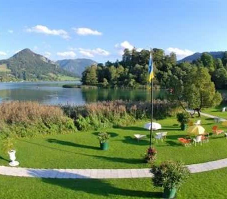 Garten mit Aussicht mit Blick zum See, © im-web.de/ Gäste-Information Schliersee in der vitalwelt schliersee