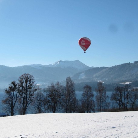 Blick über den See auf den Hirschberg, © im-web.de/ Tourist-Information Gmund am Tegernsee