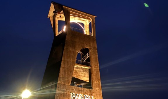 Klenzeschacht_beleuchtet Klenzeschacht_beleuchtet