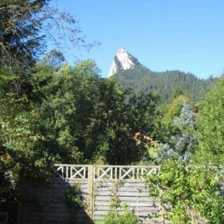 Blick zum Leonhardstein im Sommer, © im-web.de/ Tourist-Information Kreuth