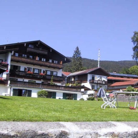 Liegewiese, © im-web.de/ Gäste-Information Schliersee in der vitalwelt schliersee