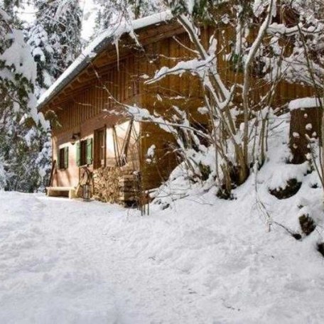 Ferienhaus am Tegernsee: Das Almhaus Webermohof im Winter, © im-web.de/ Tourist-Information Rottach-Egern