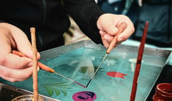 Magische Ebru, &copy; vhs Oberland