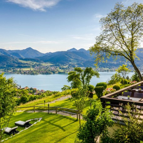Traumblick auf den Tegernsee vom Hotel Der Westerhof, &copy; im-web.de/ Tourist Information Tegernsee