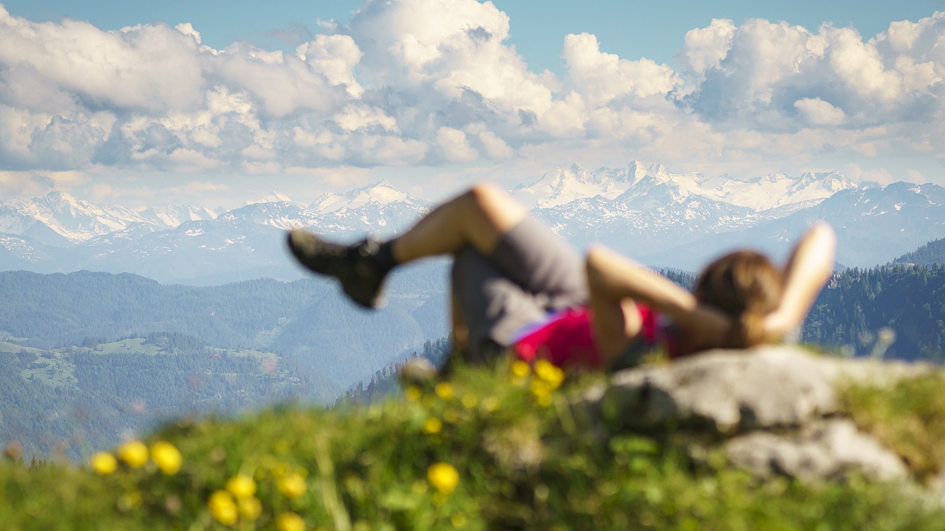 Genießen Sie die Ruhe und den Ausblick am Gipfel, © Dietmar Denger