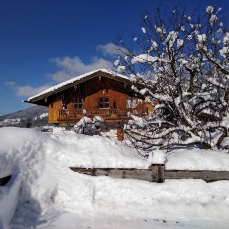 Ferienwohnung Butz in Rottach-Egern - Hausansicht im Winter, © © GERLIND SCHIELE PHOTOGRAPHY TEGERNSEE