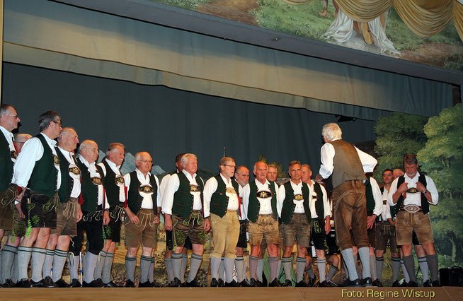 Schlierseer Alpenchor im Bauerntheater 09.09.