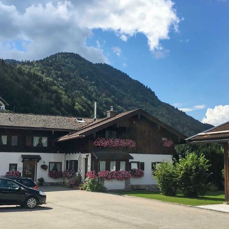 Parkplatz, © im-web.de/ Regionalentwicklung Oberland Kommunalunternehmen