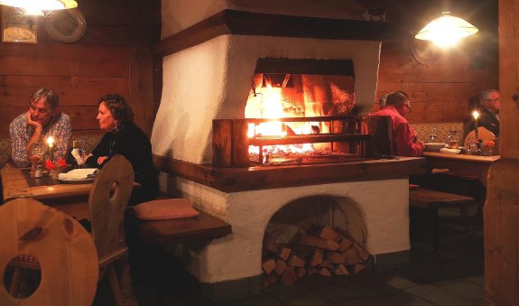 enzianhuette-kamin, © Enzianhütte enzianhuette-kamin, © Enzianhütte
