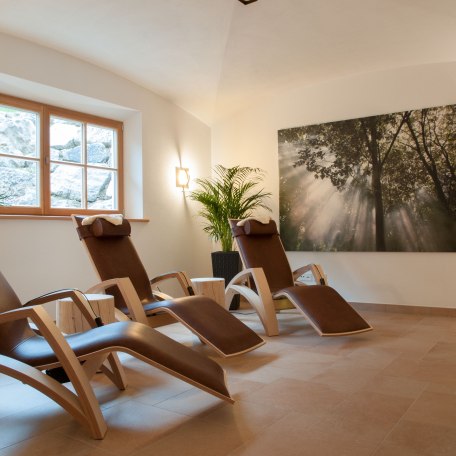 Wellnessbereich mit W&auml;rmeliegen, &copy; im-web.de/ Tourist-Information Rottach-Egern